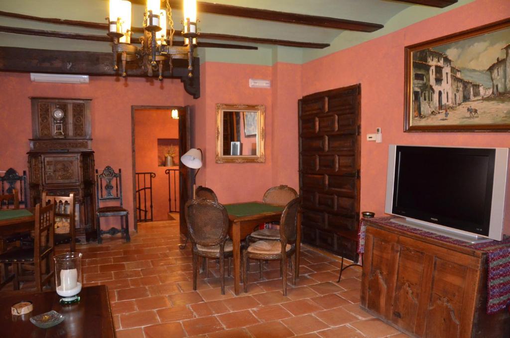 Hotel Los Leones - Adults Only Rubielos De Mora Exterior foto